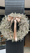Load image into Gallery viewer, DRIED WHITE WREATH
